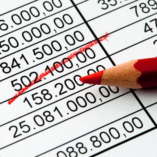 „Der Sozialstaat ist kein Kostenfaktor. Wer hier vorschnell den Rotstift ansetzt, riskiert langfristig deutlich höhere Folgekosten“, sagt Michael Endres, Caritasdirektor des DiCV Bamberg.